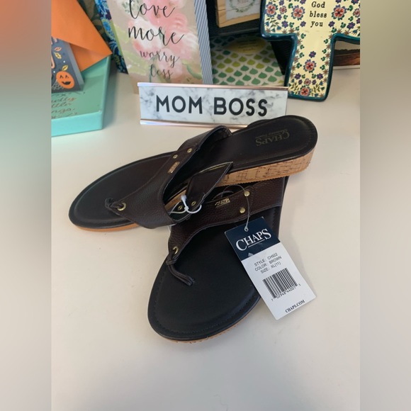 NWT Chaps Flip Flops size 11 - Picture 14 of 16
